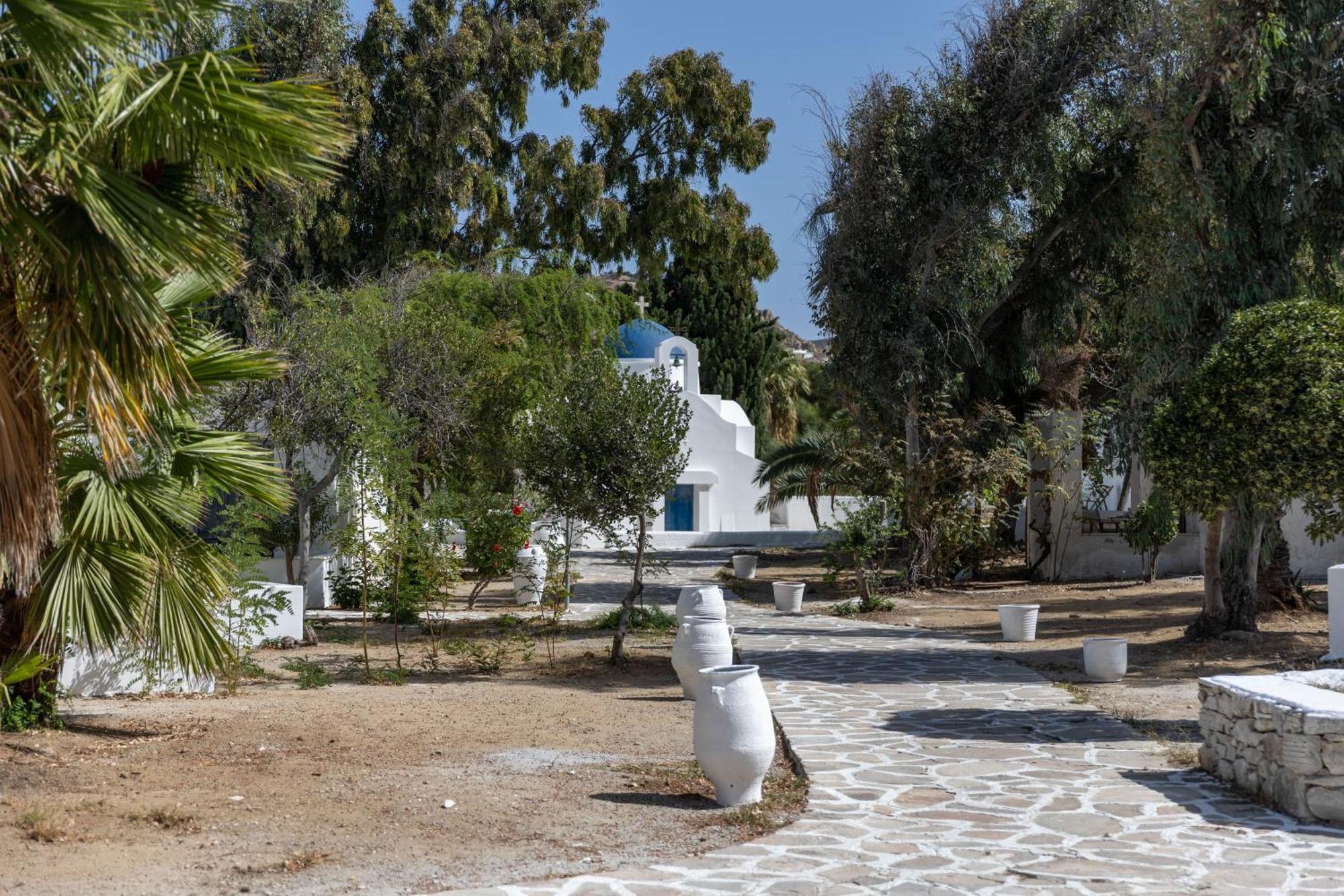 Naxos Green Village Hotel Naxos City ภายนอก รูปภาพ