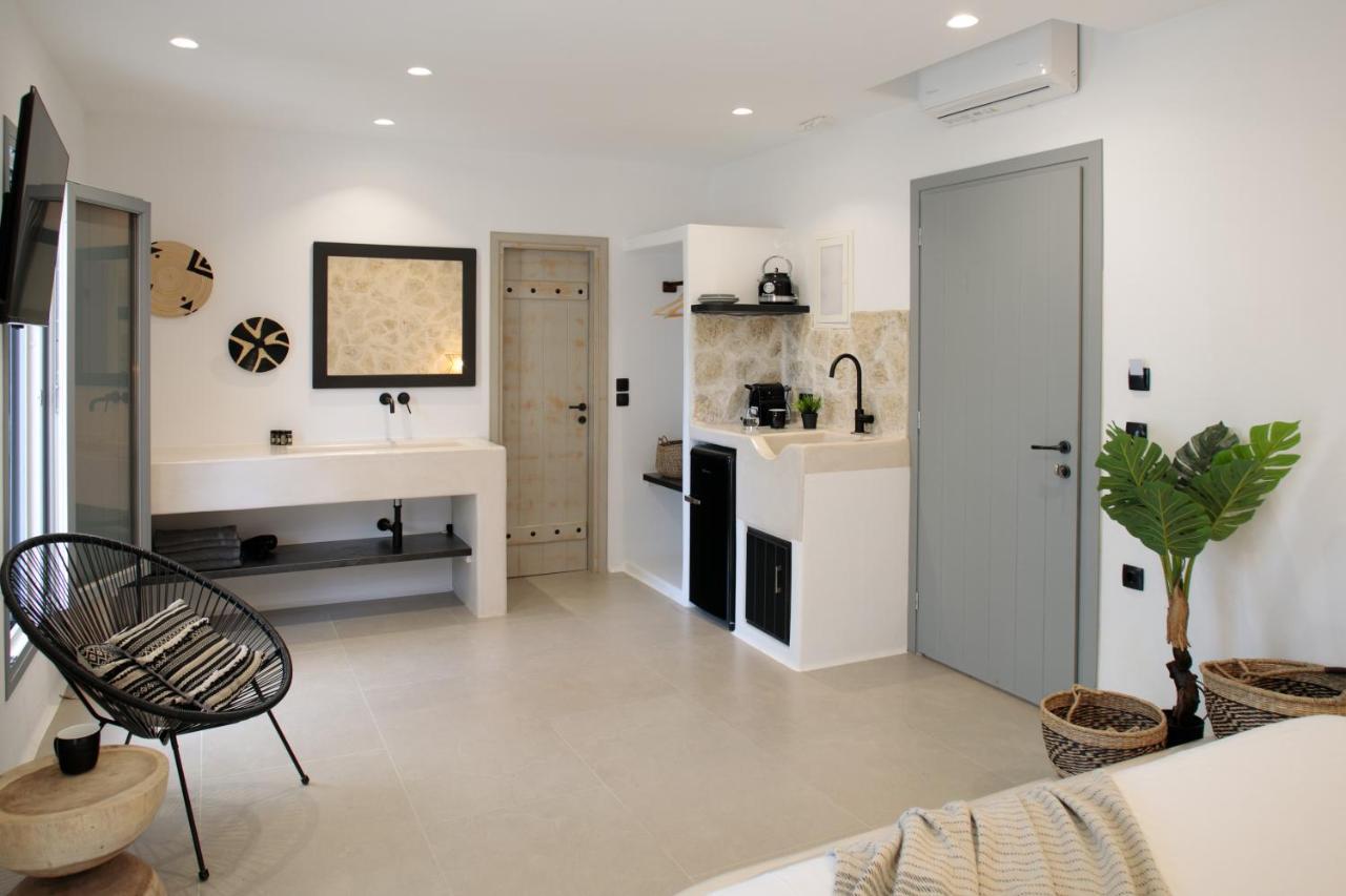 Naxos Green Village Hotel Naxos City ภายนอก รูปภาพ