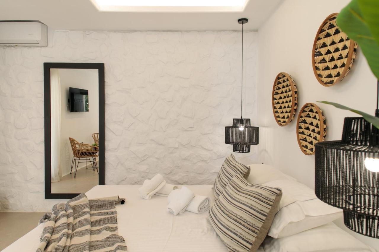 Naxos Green Village Hotel Naxos City ภายนอก รูปภาพ
