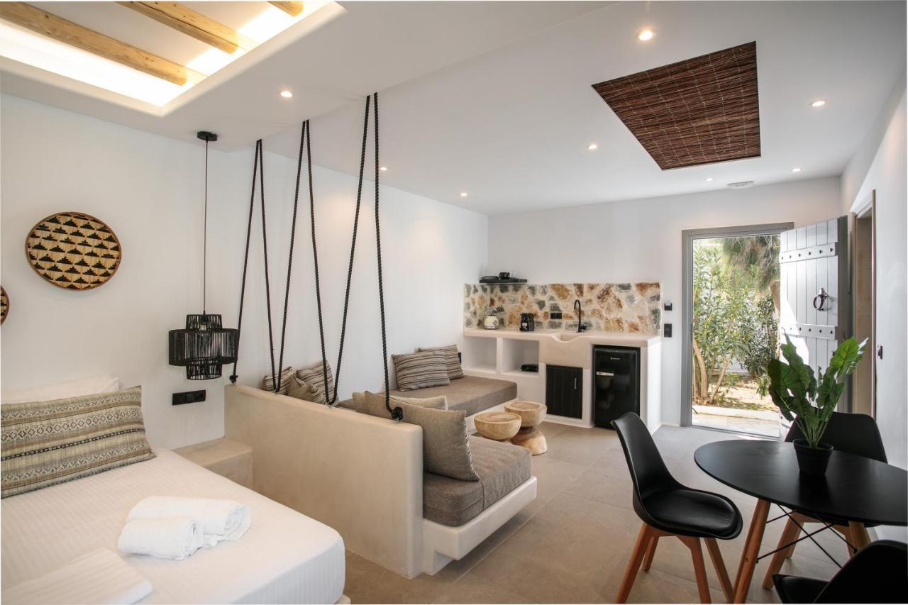 Naxos Green Village Hotel Naxos City ภายนอก รูปภาพ