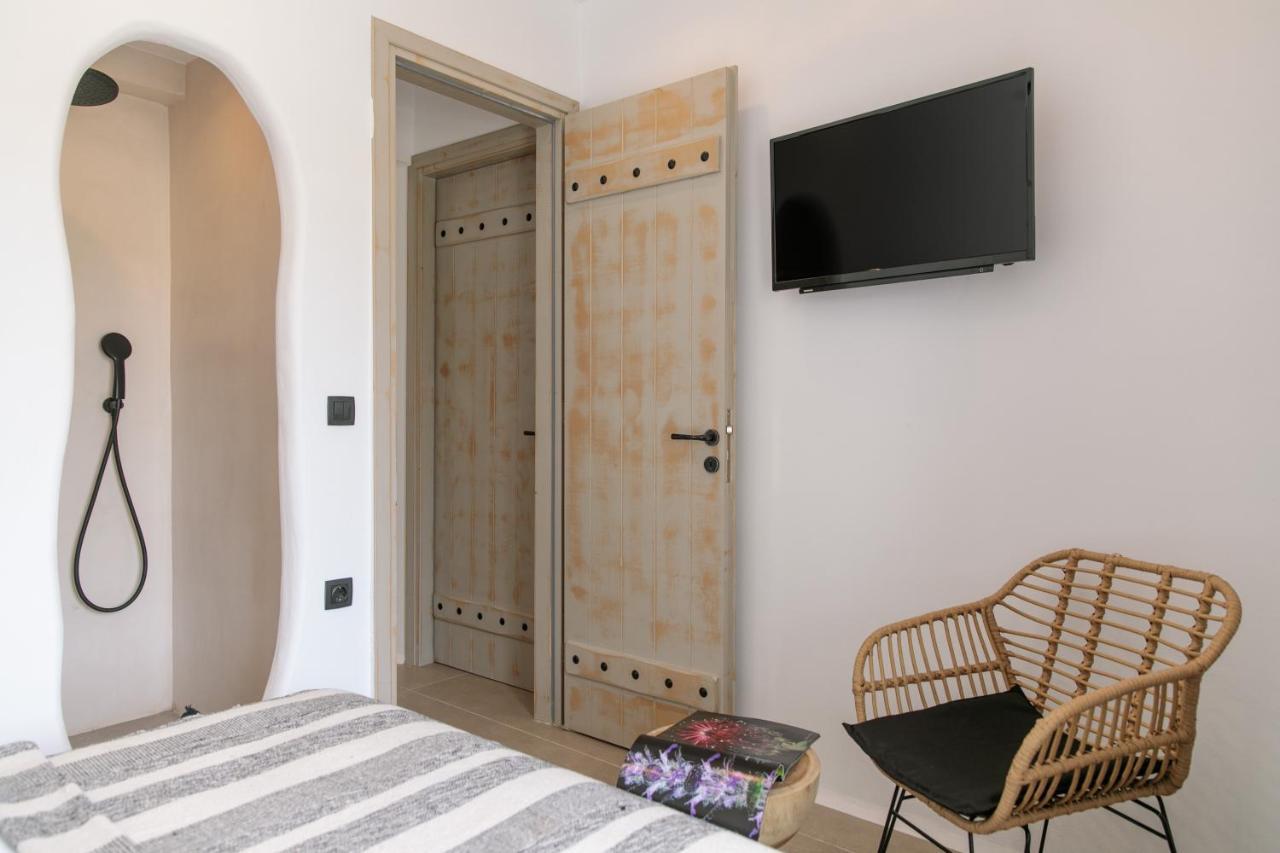 Naxos Green Village Hotel Naxos City ภายนอก รูปภาพ