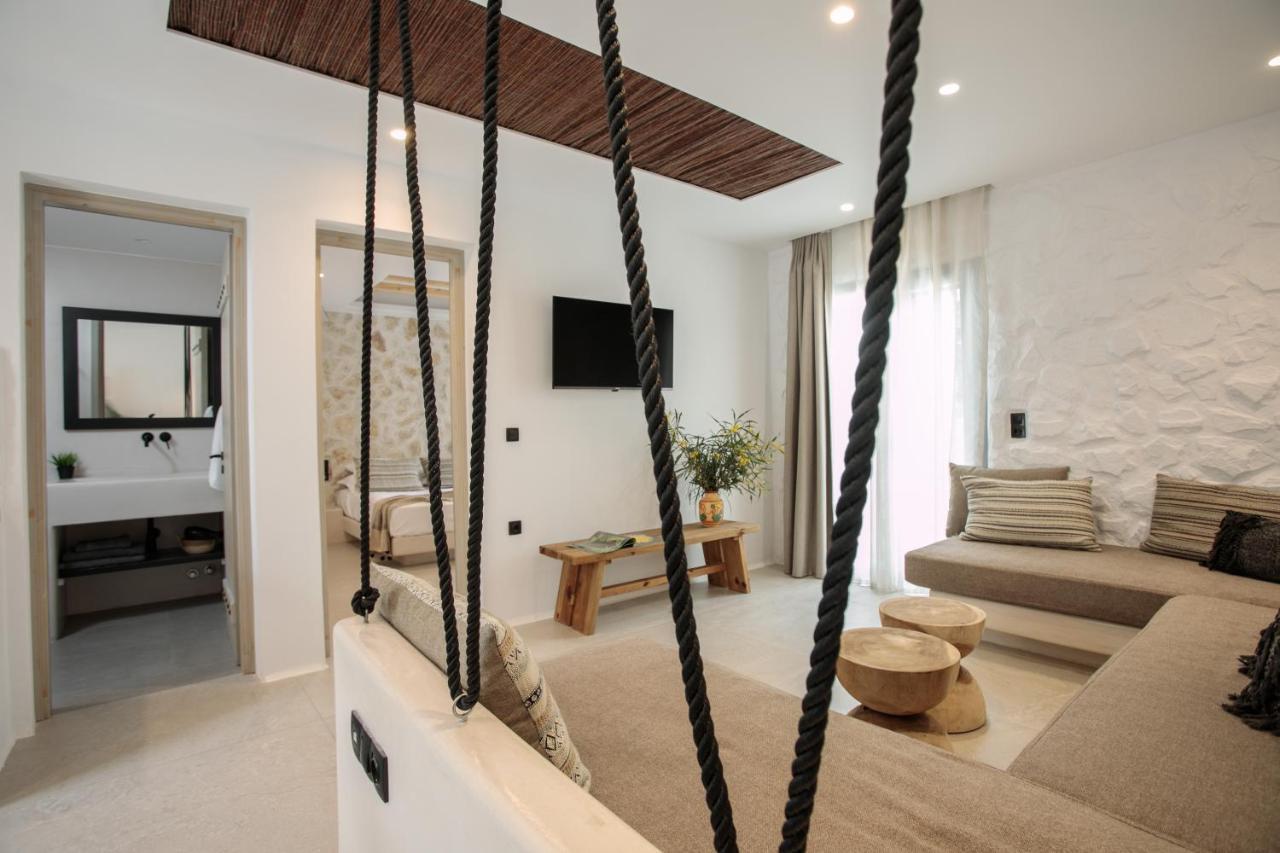 Naxos Green Village Hotel Naxos City ภายนอก รูปภาพ